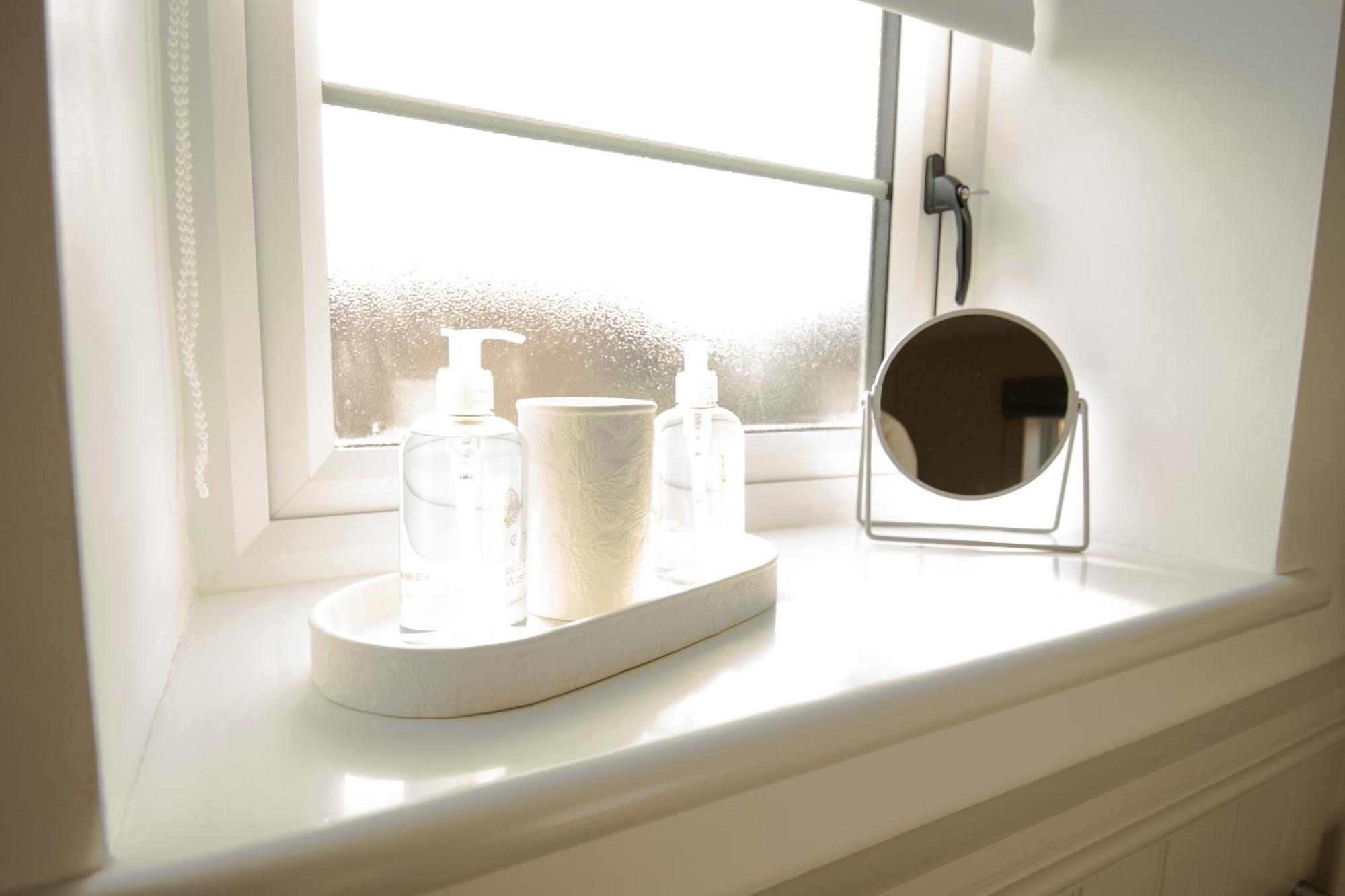 Finwood Green Farm Holiday Cottages-The Calf Shed And The Milk Parlour Henley-in-Arden الغرفة الصورة